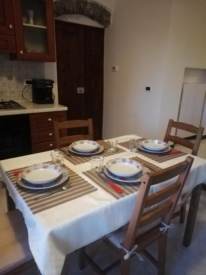 Monolocale Con Giardino E Parcheggio Privato Citra Zero Zero Ottanta Trentuno Lt 0281 Διαμέρισμα Imperia Εξωτερικό φωτογραφία